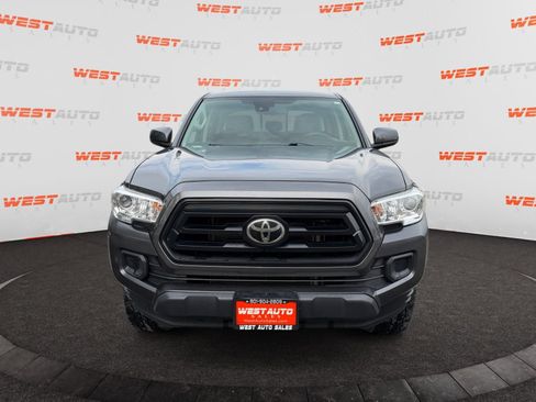 Used 2022 Toyota Tacoma SR AWD/4WD image 8