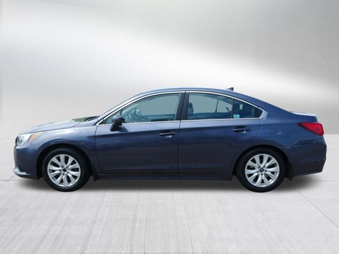 Used 2016 Subaru Legacy 2.5i Premium w/ Popular Package #2 AWD/4WD image 4