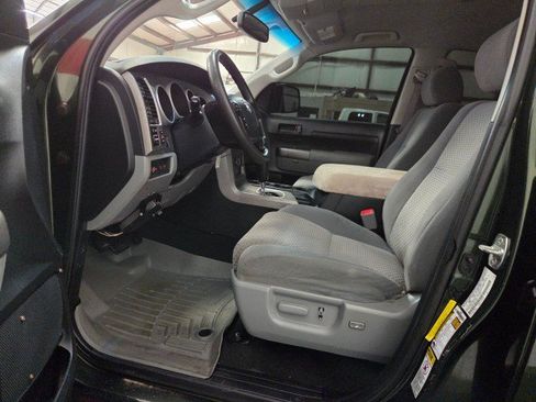 Used 2012 Toyota Tundra 4x4 Double Cab image 6