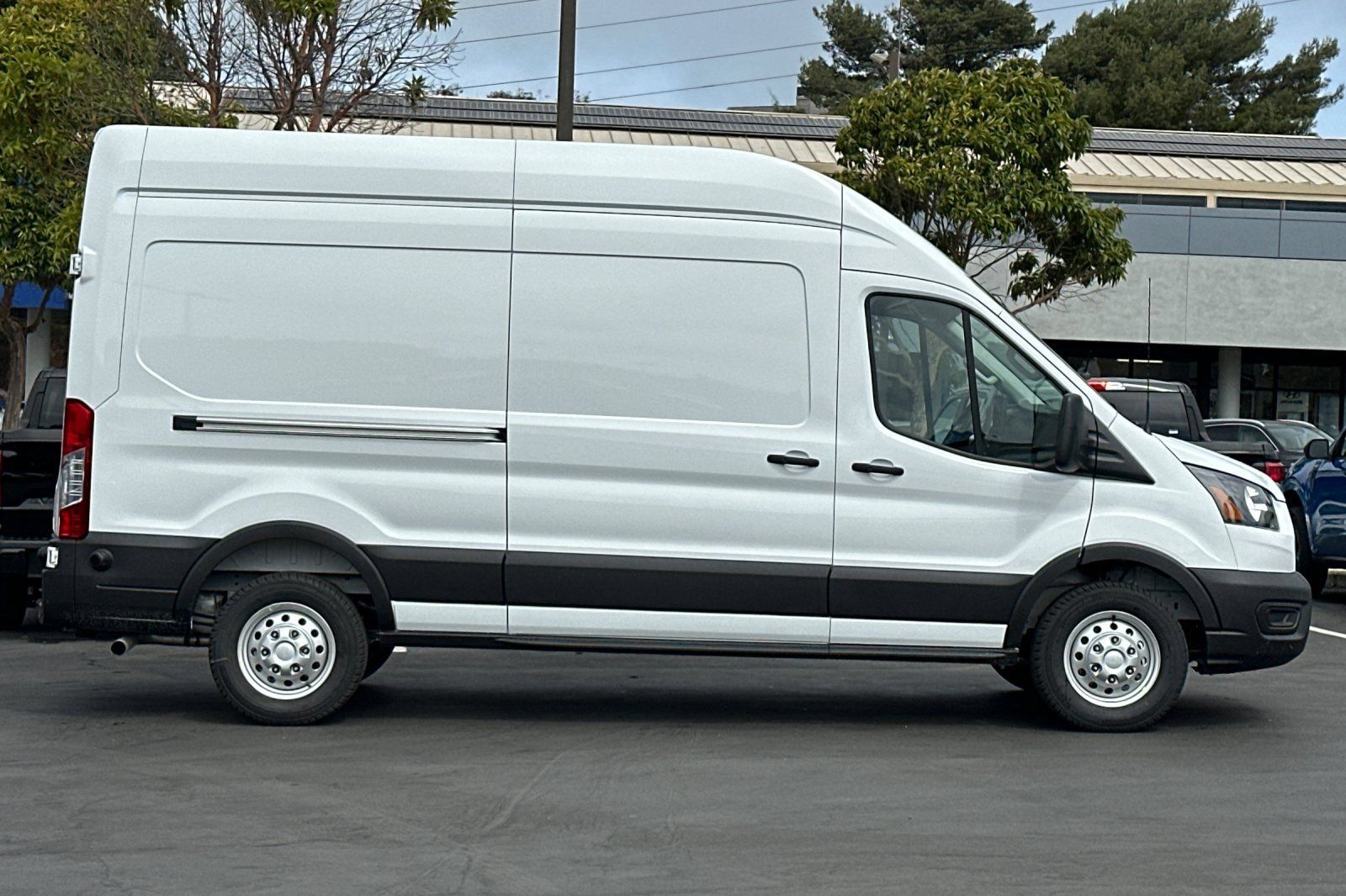New 2026 Ford Transit 250 148 High Roof w/ Load Area Protection Package RWD image 3