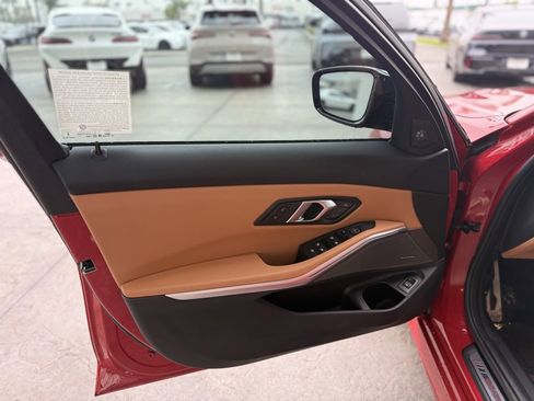 Used 2024 BMW M340i w/ Premium Package image 9