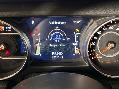 Used 2021 Jeep Gladiator Overland AWD/4WD image 19