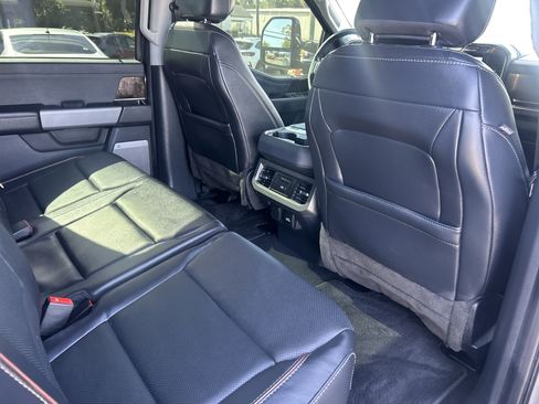 Used 2023 Ford F250 Lariat w/ Lariat Ultimate Package image 17