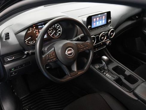 Used 2025 Nissan Sentra S FWD image 3