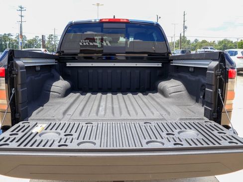 Certified 2026 Nissan Frontier SV w/ SV Convenience Package RWD image 27