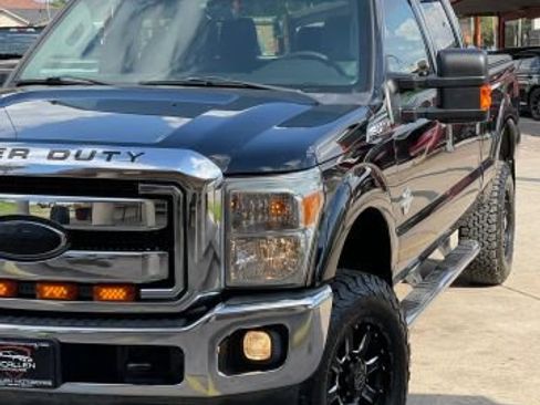 Used 2016 Ford F250 XLT w/ XLT Value Package image 6