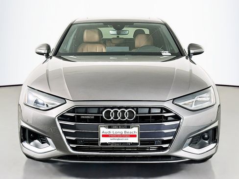 Used 2022 Audi A4 2.0T Premium w/ Convenience Package image 2