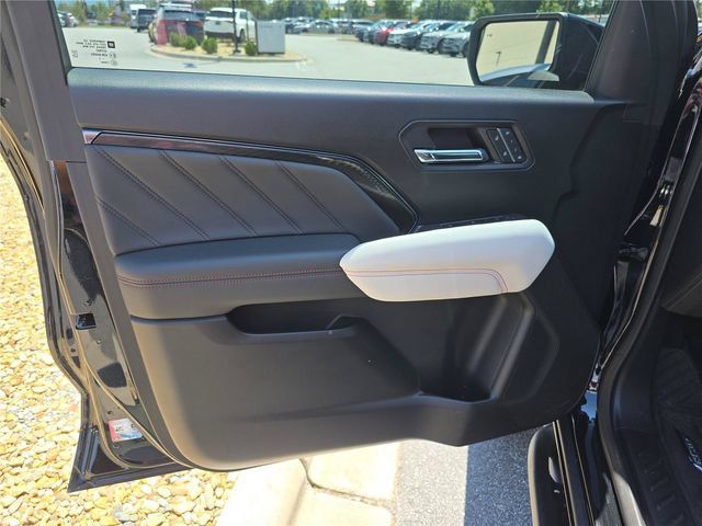 Used 2024 GMC Canyon AT4X AWD/4WD image 19