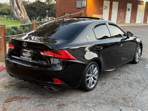Used 2018 Lexus IS 300 w/ Accessory Package image 18