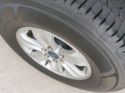 Used 2019 Ford F150 XL w/ Equipment Group 101A Mid RWD image 16
