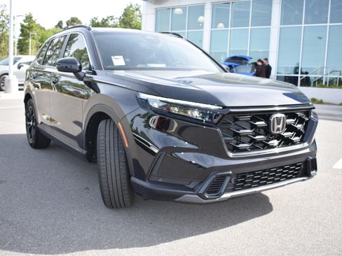 Used 2025 Honda CR-V Sport-L image 3