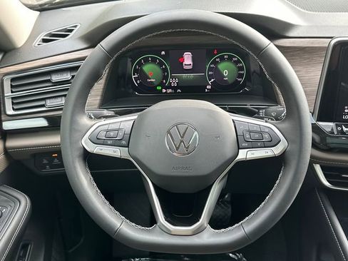 New 2026 Volkswagen Atlas SEL AWD/4WD image 24