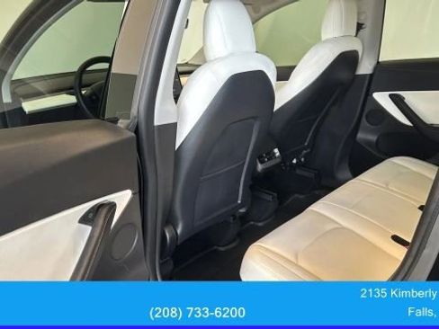 Used 2021 Tesla Model Y Long Range AWD/4WD image 35