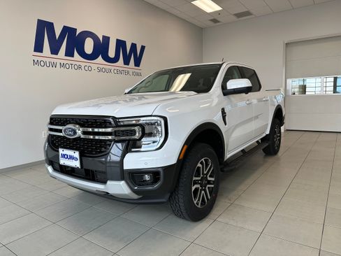 New 2026 Ford Ranger Lariat w/ Trailer Tow Package AWD/4WD image 2
