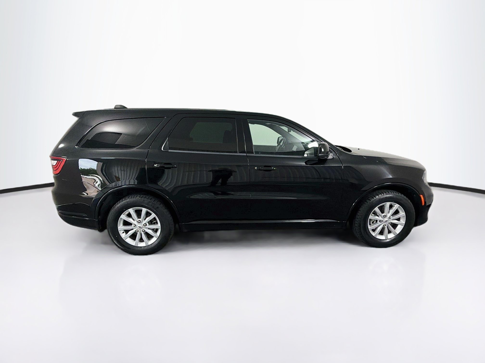 Used 2025 Dodge Durango GT RWD image 10