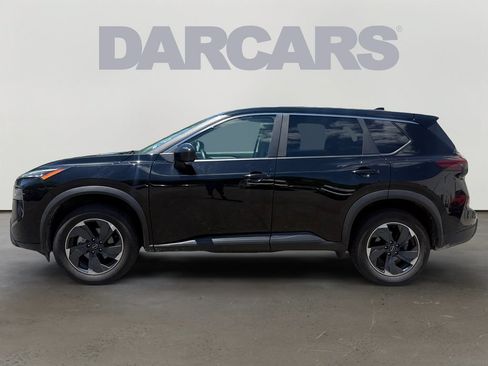 Used 2025 Nissan Rogue SV FWD image 4