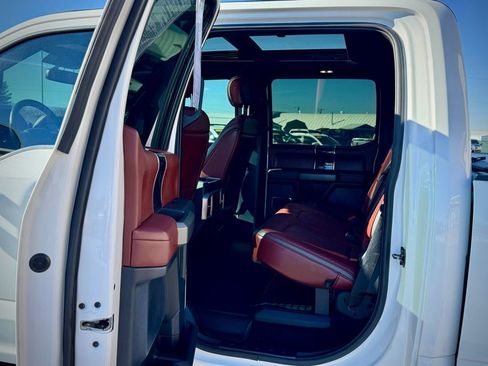 Used 2022 Ford F250 Platinum w/ FX4 Off-Road Package image 14
