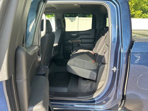 Used 2021 Chevrolet Silverado 1500 RST w/ Convenience Package II AWD/4WD image 18