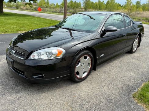 Used 2007 Chevrolet Monte Carlo SS FWD image 2