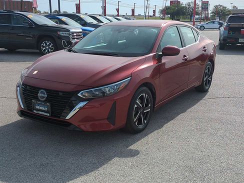 Used 2024 Nissan Sentra SV image 4