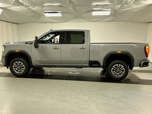Used 2024 GMC Sierra 2500 AT4 w/ Technology Package image 6
