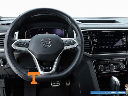 Used 2023 Volkswagen Atlas Cross Sport SEL R-Line image 20