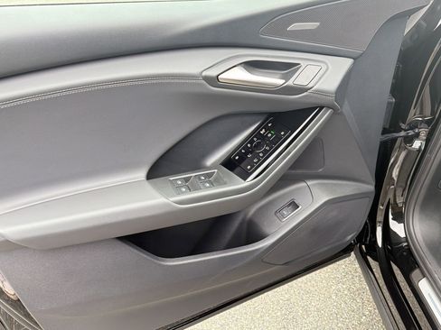 Used 2025 Audi Q6 e-tron Premium Plus w/ Premium Plus image 13