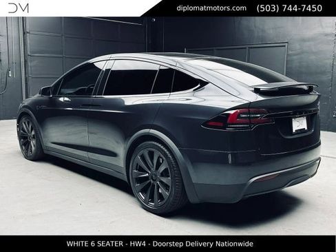 Used 2025 Tesla Model X AWD/4WD image 4