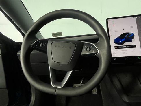 Used 2025 Tesla Model 3 Long Range image 12