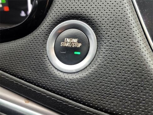 Used 2019 Cadillac XT5 Luxury image 21