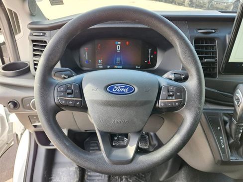 New 2026 Ford Transit 250 148 Medium Roof image 23