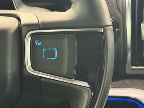 Used 2025 Ford Expedition Tremor AWD/4WD image 17