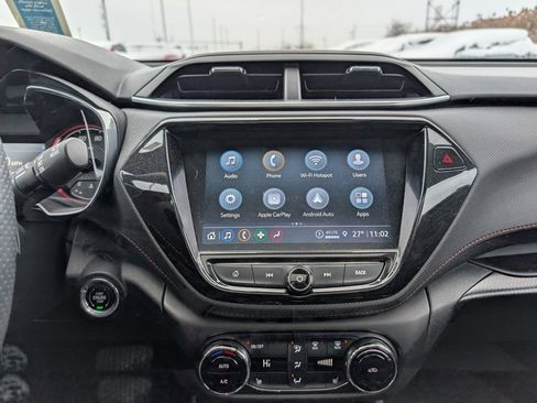 Used 2023 Chevrolet TrailBlazer RS w/ Sun and Liftgate Package image 14