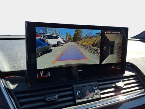 Used 2025 Audi SQ5 Premium Plus w/ Premium Plus Package image 27