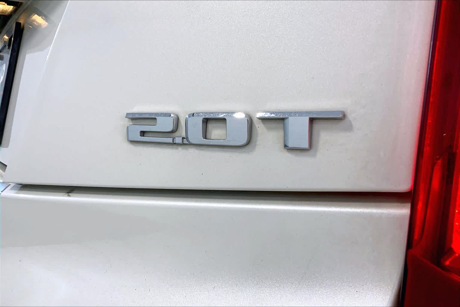 Used 2013 Cadillac ATS Luxury w/ Cold Weather Package AWD/4WD image 9
