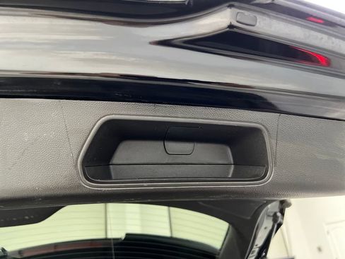 Used 2025 Chevrolet Blazer LT FWD image 35