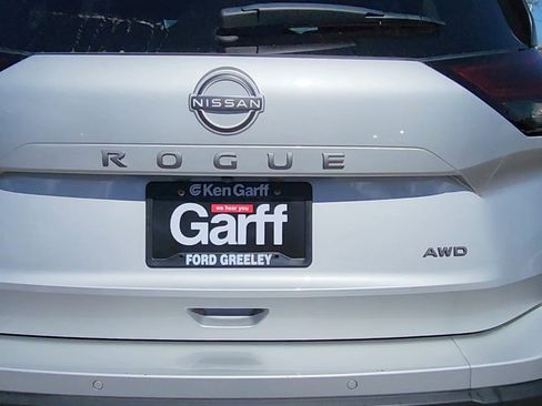 Used 2025 Nissan Rogue SV AWD/4WD image 42