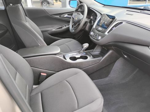 Used 2022 Chevrolet Malibu LS FWD image 23