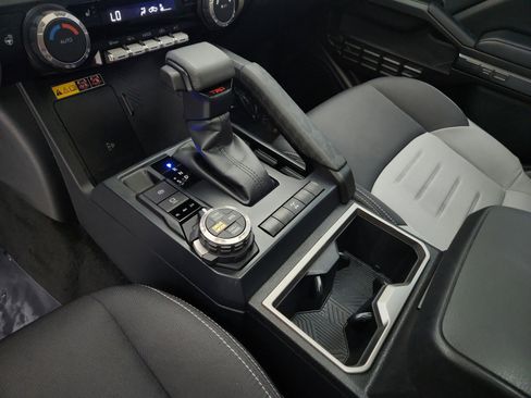 Used 2024 Toyota Tacoma TRD Off-Road w/ TRD Off Road Upgrade Package image 19