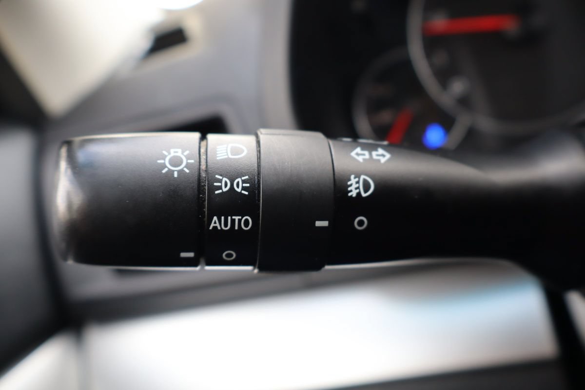 Used 2013 Subaru Outback 2.5i Premium AWD/4WD image 32