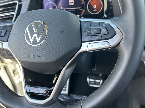 New 2026 Volkswagen Atlas Peak Edition image 21