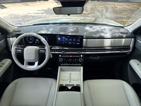 Used 2024 Hyundai Santa Fe SEL FWD image 24