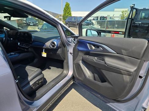 New 2025 Chevrolet Equinox EV LT w/ Active Safety Package 3 image 10