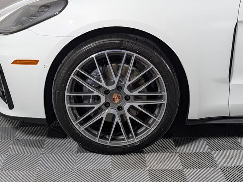 New 2026 Porsche Panamera RWD image 11