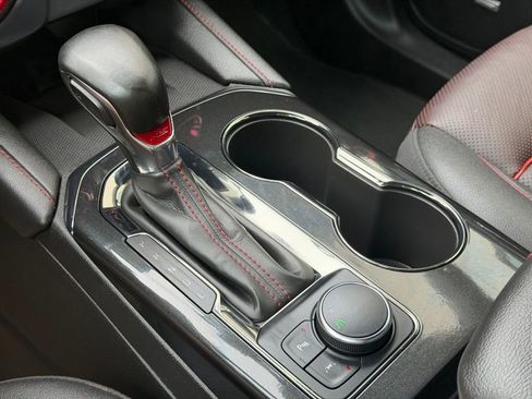 Used 2025 Chevrolet Blazer RS FWD image 15