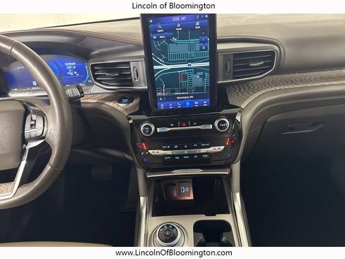 Used 2022 Ford Explorer Platinum w/ Equipment Group 601A image 45