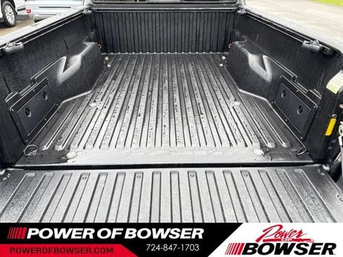 Used 2015 Toyota Tacoma 4x4 Access Cab image 9