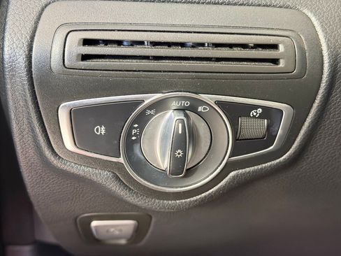 Used 2020 Mercedes-Benz GLC 43 AMG 4MATIC image 27