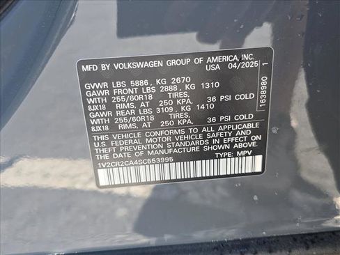 Used 2025 Volkswagen Atlas Peak Edition SE image 26