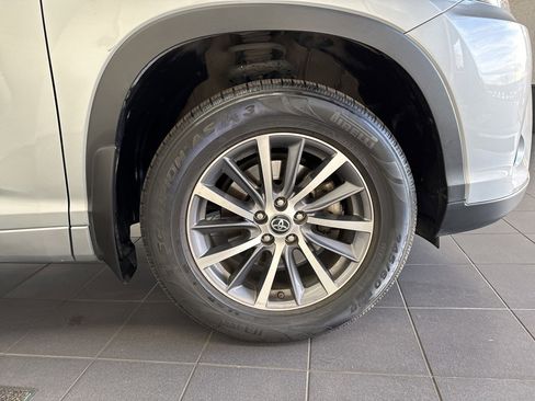 Used 2018 Toyota Highlander XLE image 58